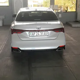 Toyota Avalon 2019