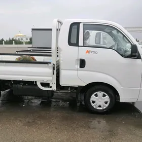 Kia Bongo 2024