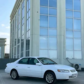 Toyota Camry 1997