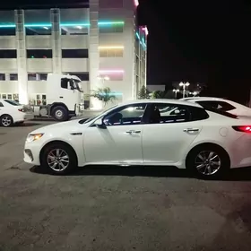 Kia Optima 2017