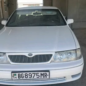 Toyota Avalon 1999