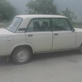 Lada 2107 2000