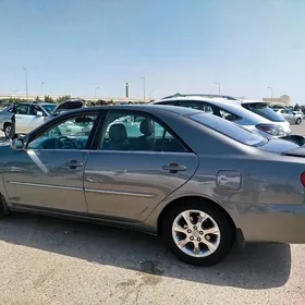 Toyota Camry 2005