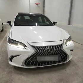 Lexus ES 350 2019