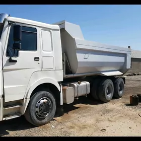 Howo Sinotruk 2010