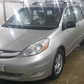 Toyota Sienna 2007