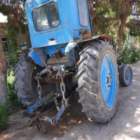 MTZ T-28 2000
