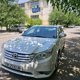 Toyota Avalon 2011