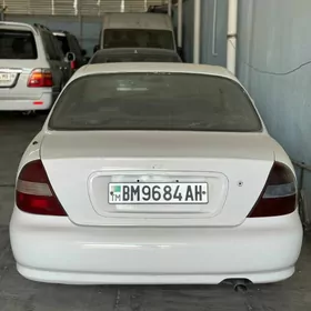Hyundai Sonata 1999