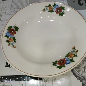 сервиз тарелки