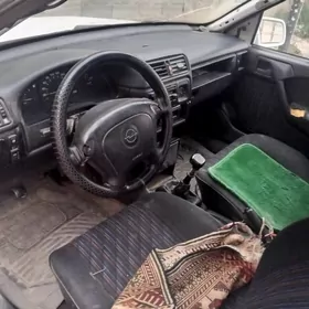 Opel Vectra 1993
