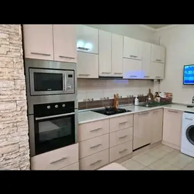 Mir4 4 komnaty 5 etaj 108m²