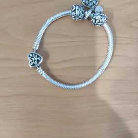 Pandora браслет