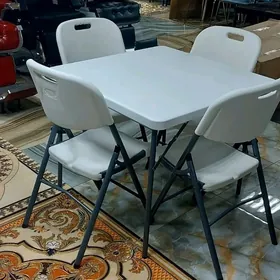 Раскладной Стол и стулья.