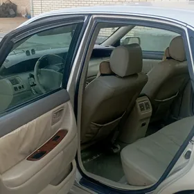 Toyota Avalon 2001