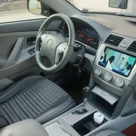 Toyota Camry 2011