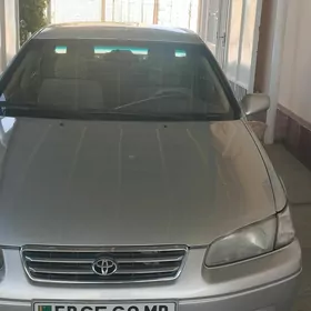 Toyota Camry 1997