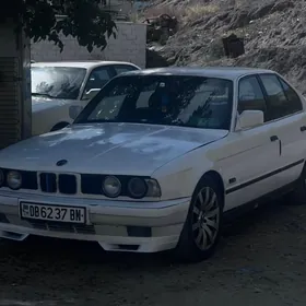 BMW E34 1989