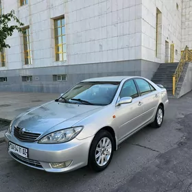Toyota Camry 2005
