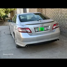 Toyota Camry 2010