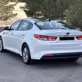 Kia Optima 2019