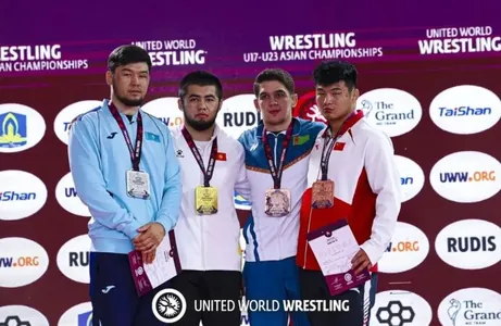 Туркменские борцы завоевали четыре медали на чемпионате Азии до 23 лет в Вунгтау