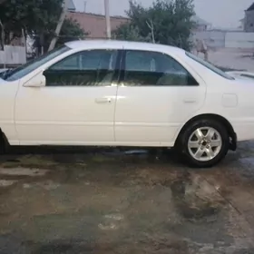 Toyota Camry 1997