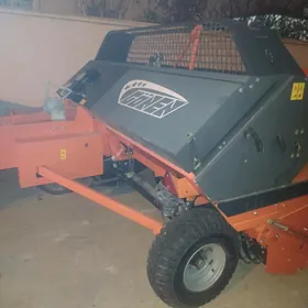 MTZ 80 2023