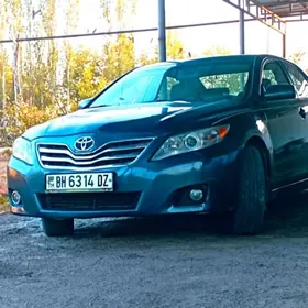 Toyota Camry 2010