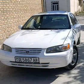 Toyota Camry 1997