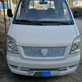 Kia Bongo 2013