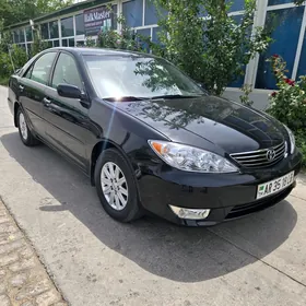 Toyota Camry 2005