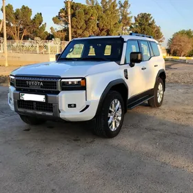 Toyota Land Cruiser Prado 2024