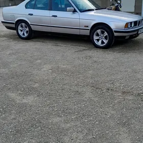 BMW 525 1992