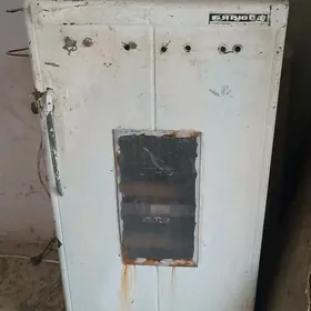 Inkubator Инкубатор