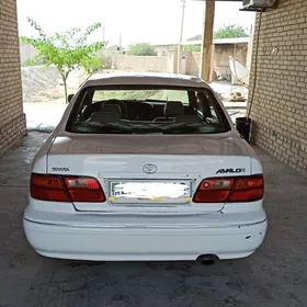 Toyota Avalon 1999