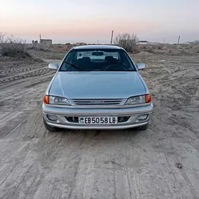 Toyota Carina 1996