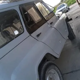 UAZ 469 1998