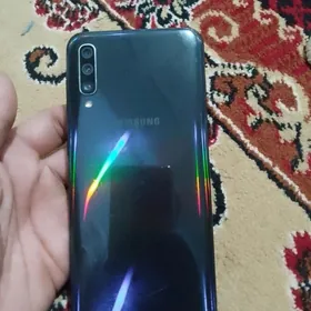 Samsung a50