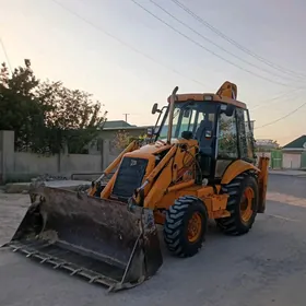 JCB 3CX Pothole Master 2000