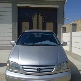 Toyota Sienna 2002