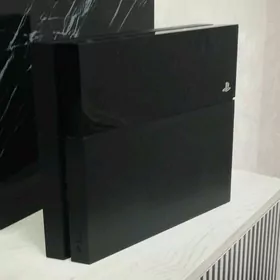 play station 4