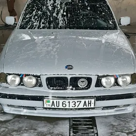 BMW 525 1993