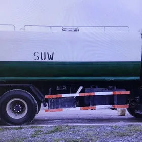 Dongfeng 370 2010