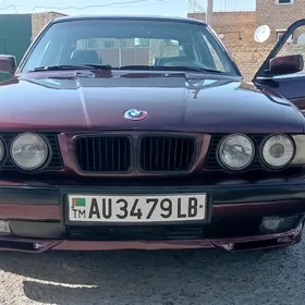 BMW 525 1990