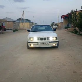 BMW 525 1990
