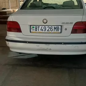 BMW E39 1998