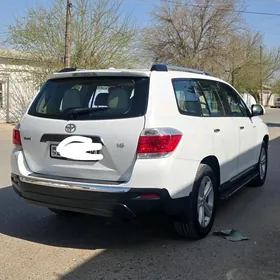Toyota Highlander 2010