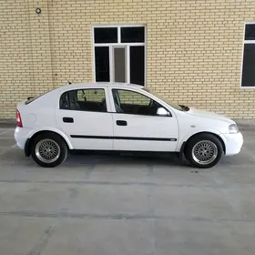 Opel Astra 1999