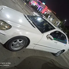 Mercedes-Benz S-Class 2001